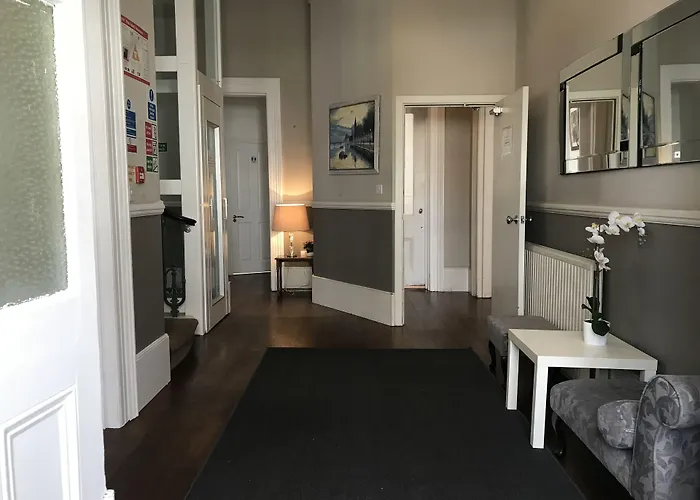Hotel Ravna Gora à Londres